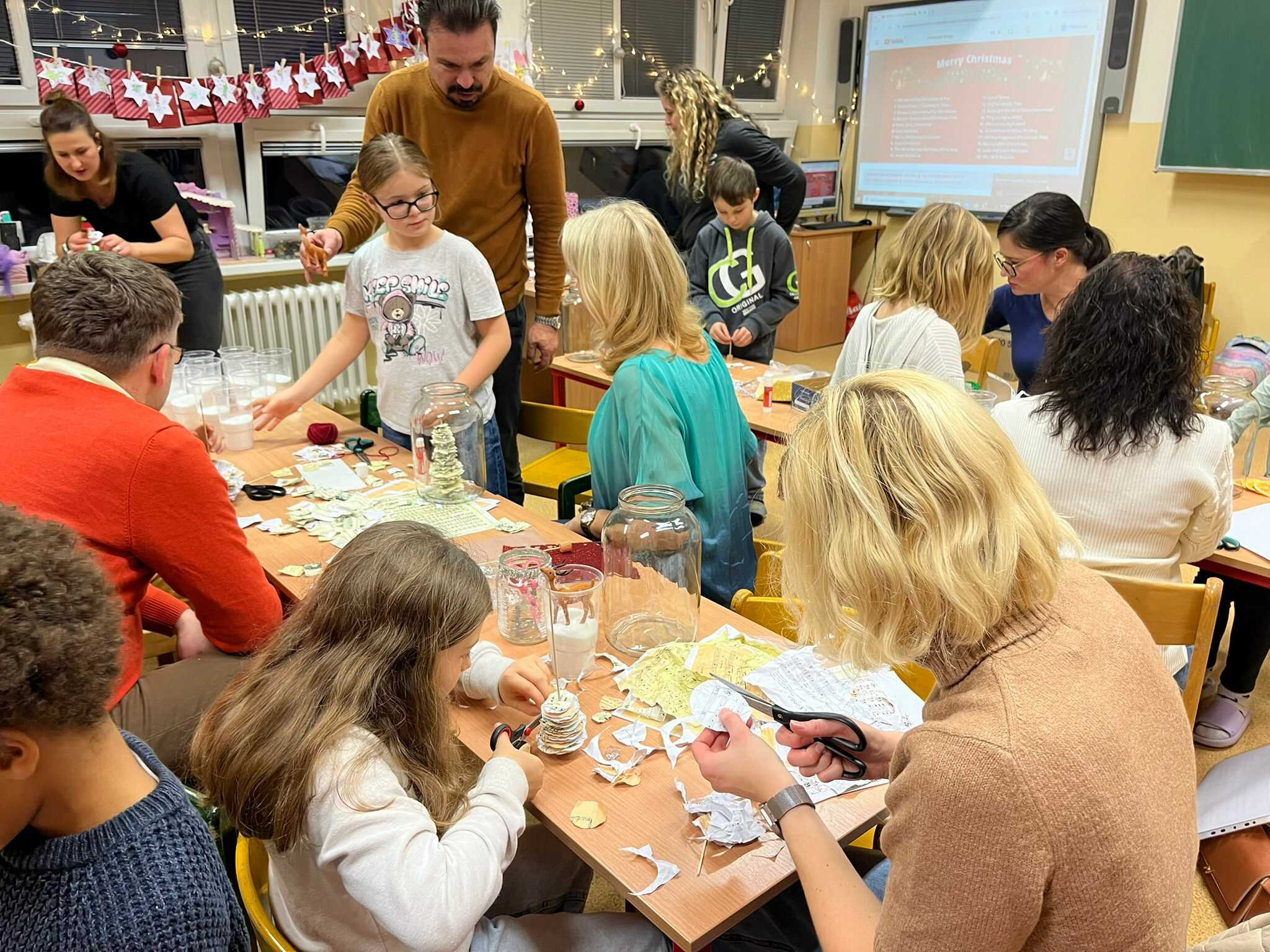 vánoční dílny pr orodiče s dětmi 2.jpg (348 KB)